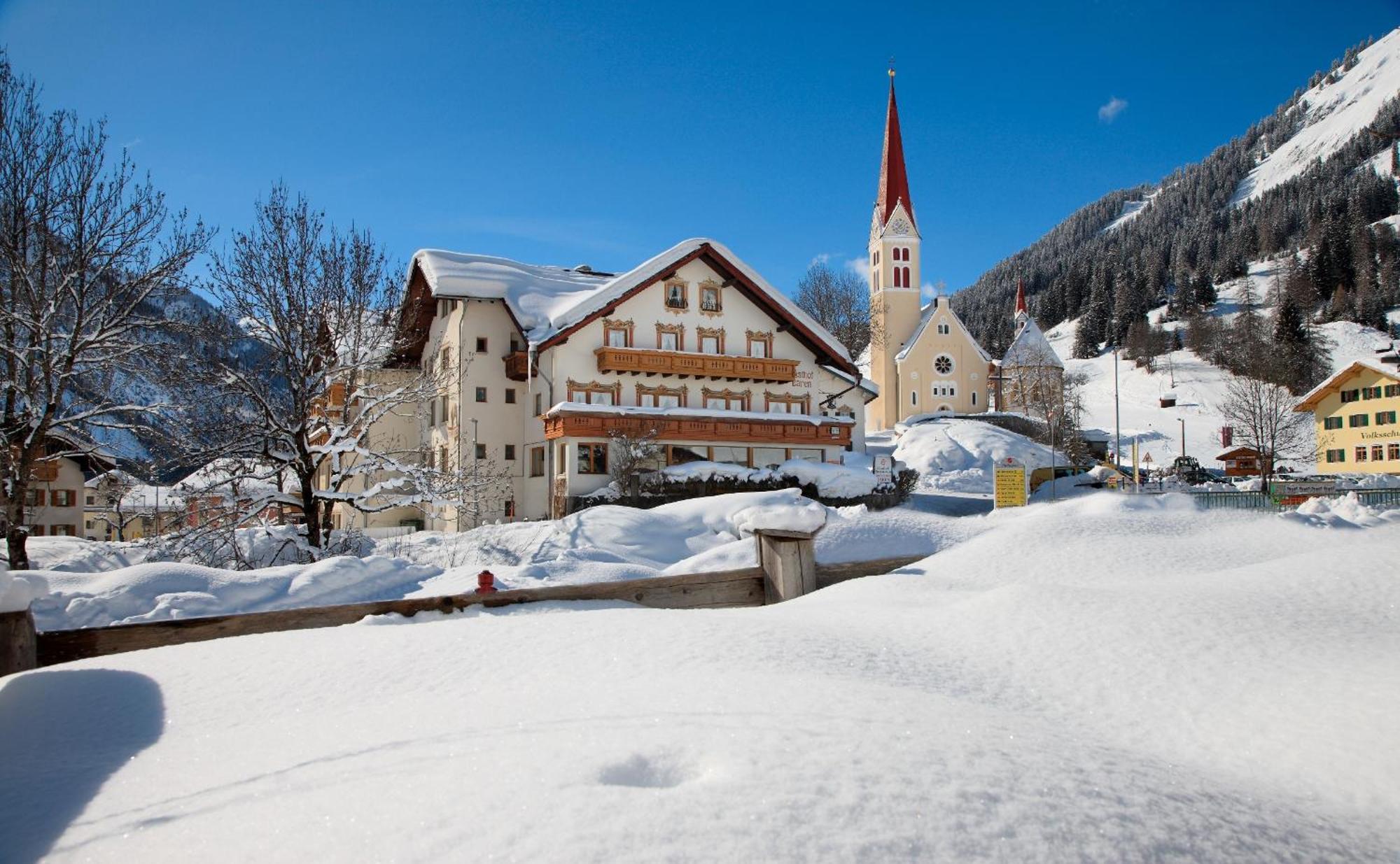 Gasthof Baren Hotell Holzgau Eksteriør bilde